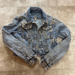 Adorable Jean Jacket